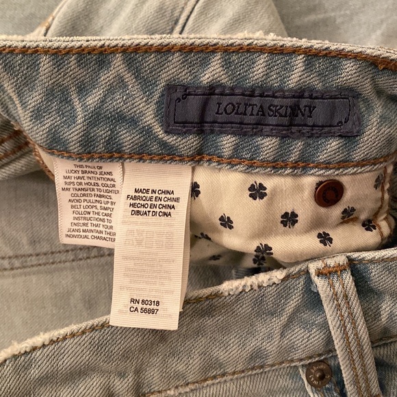🍍3 for $15🍍 Lucky brand Women’s Distressed Jeans - Picture 7 of 7